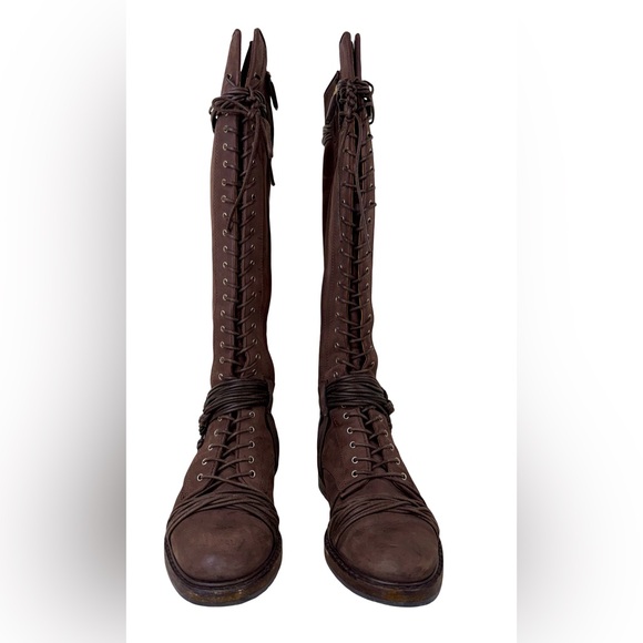 GIVENCHY KNEE-HIGH BOOTS IN DARK BROWN NUBUCK LEATHER - Picture 5 of 12